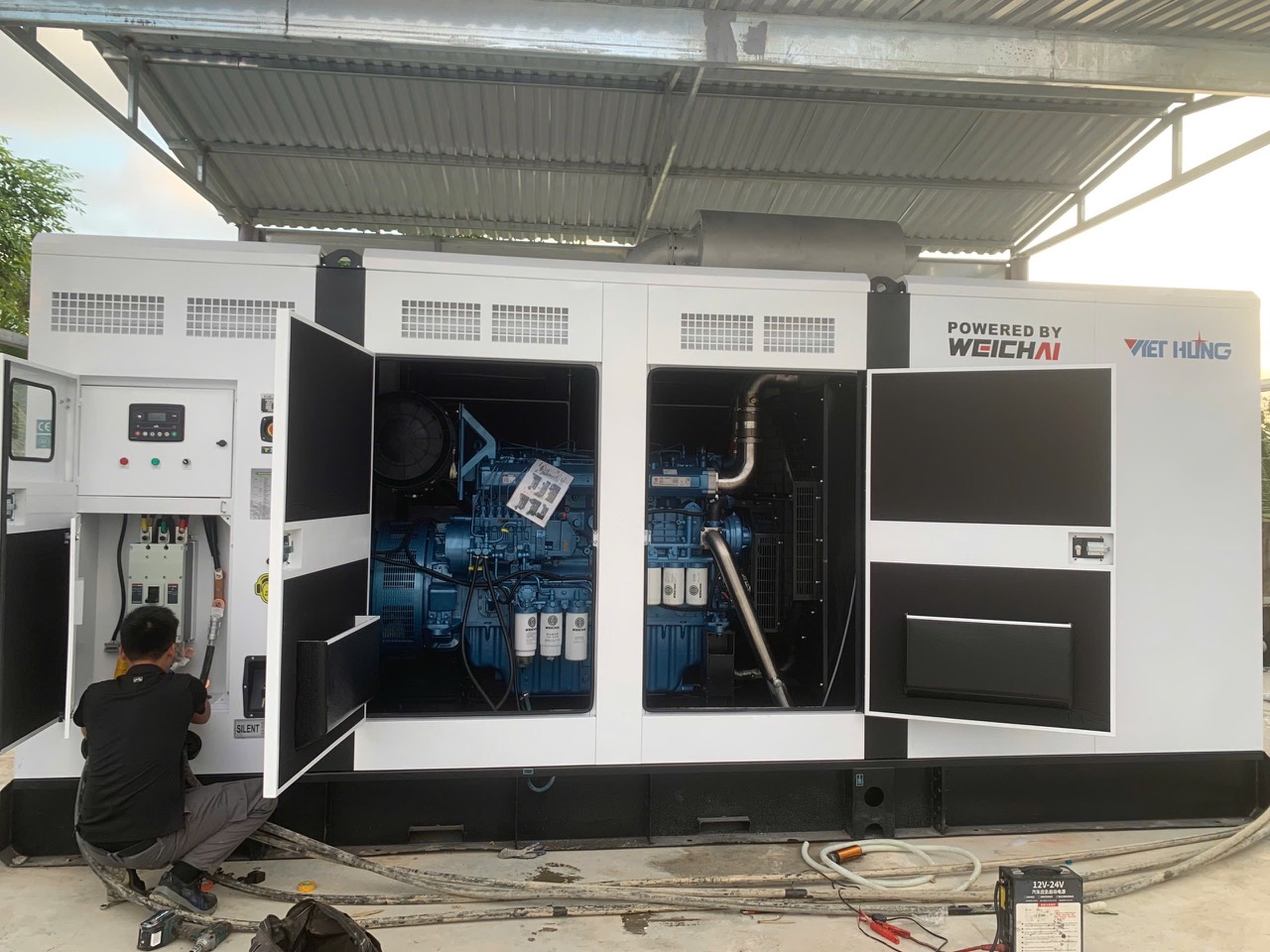 Máy Phát Điện WEICHAI 670KVA